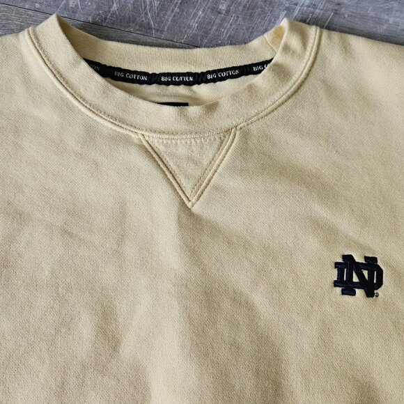 Notre Dame Vintage Sweatshirt Womens Butter Yellow Crewneck Size L Pullover - Picture 1 of 16